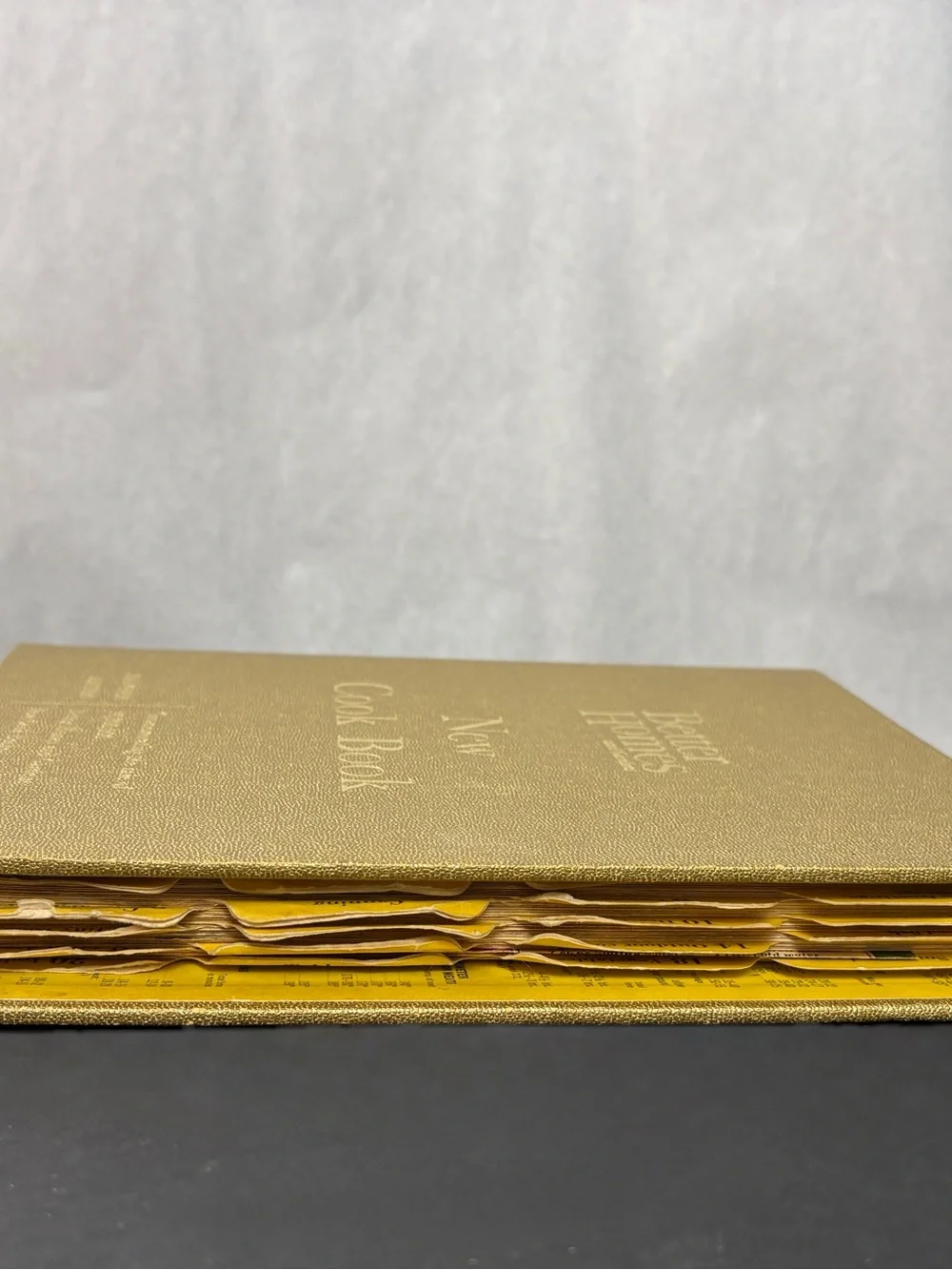 Better Homes And Gardens New Cook Book Souvenir Edition 1965 Gold Hardcover